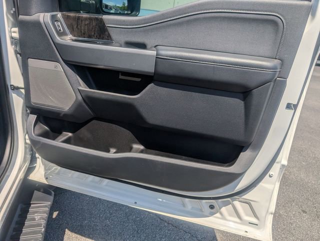 Used 2024 Ford F450 Lariat AWD/4WD image 34