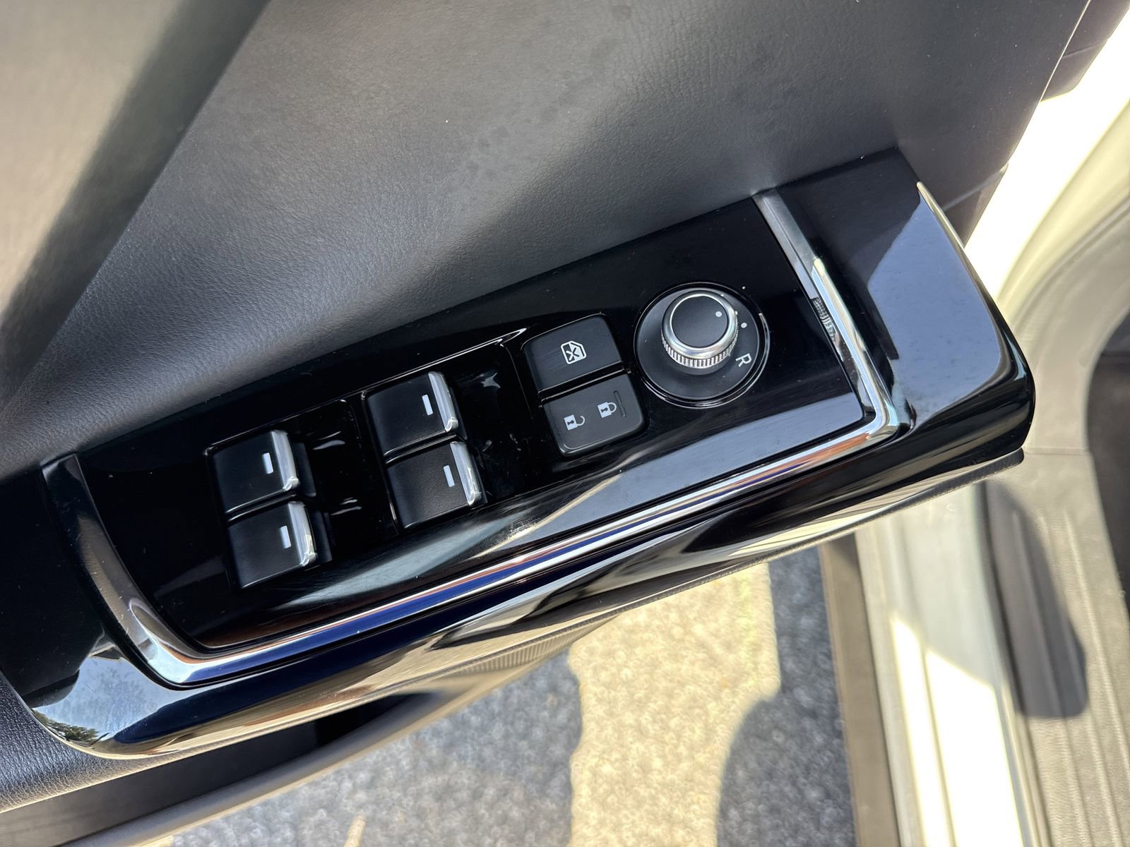 Used 2023 MAZDA CX-9 Touring Plus image 18