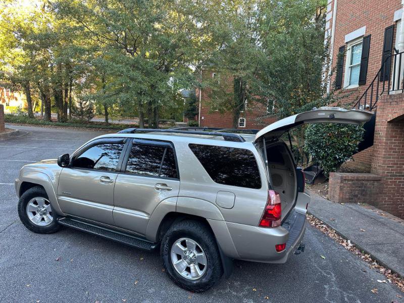 Used 2005 Toyota 4Runner Limited image 16