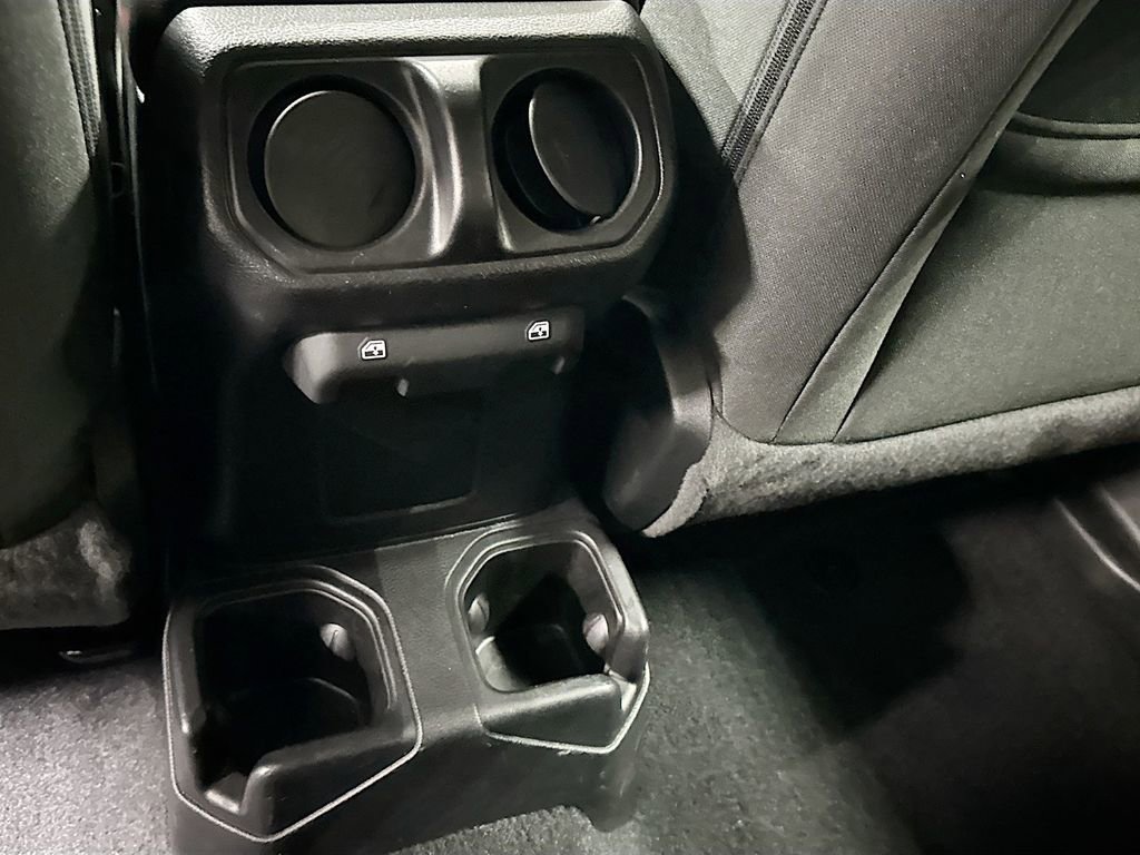 Used 2020 Jeep Wrangler Unlimited Sport image 25