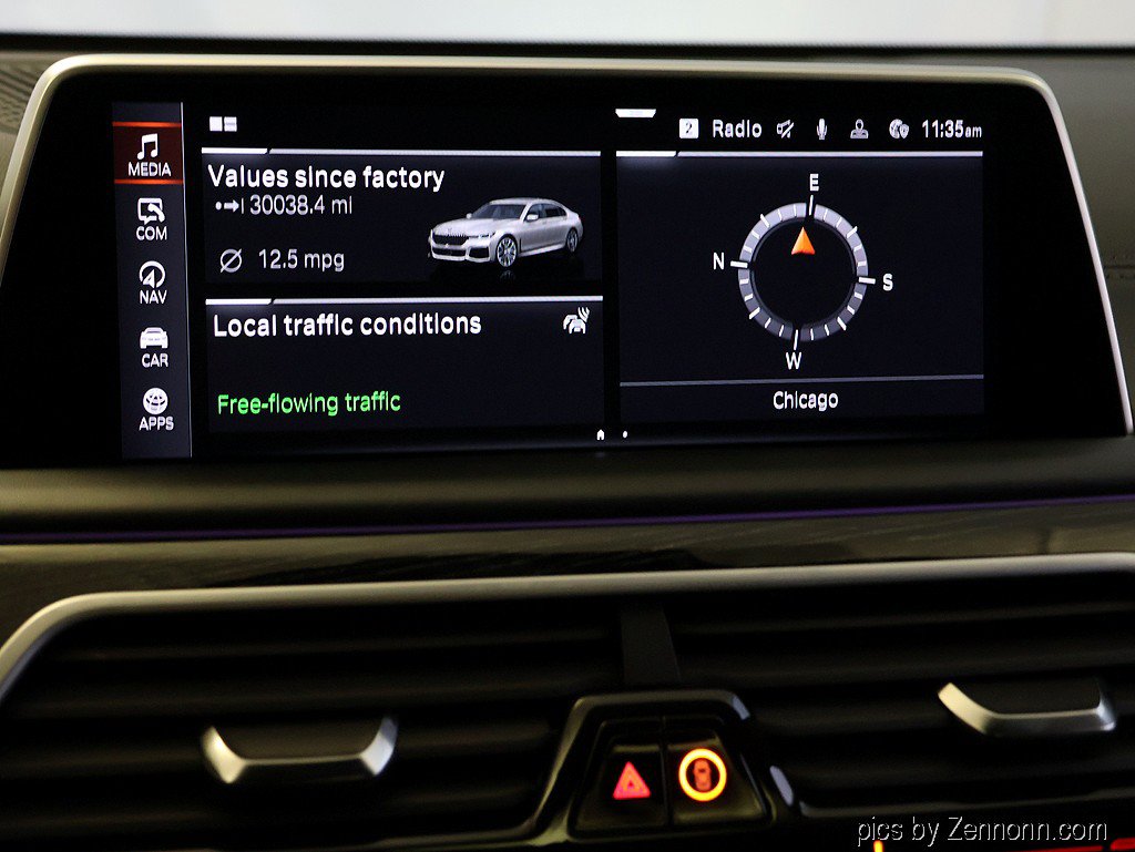 Certified 2022 BMW 750i xDrive w/ Executive Package AWD/4WD image 18