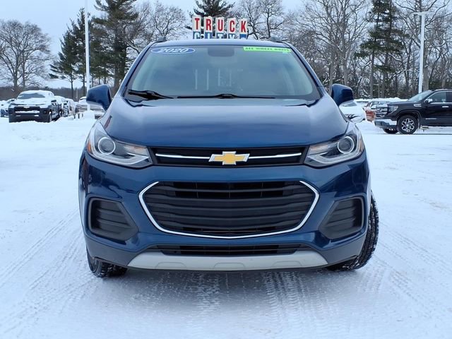 Used 2020 Chevrolet Trax LT w/ LT Convenience Package image 2