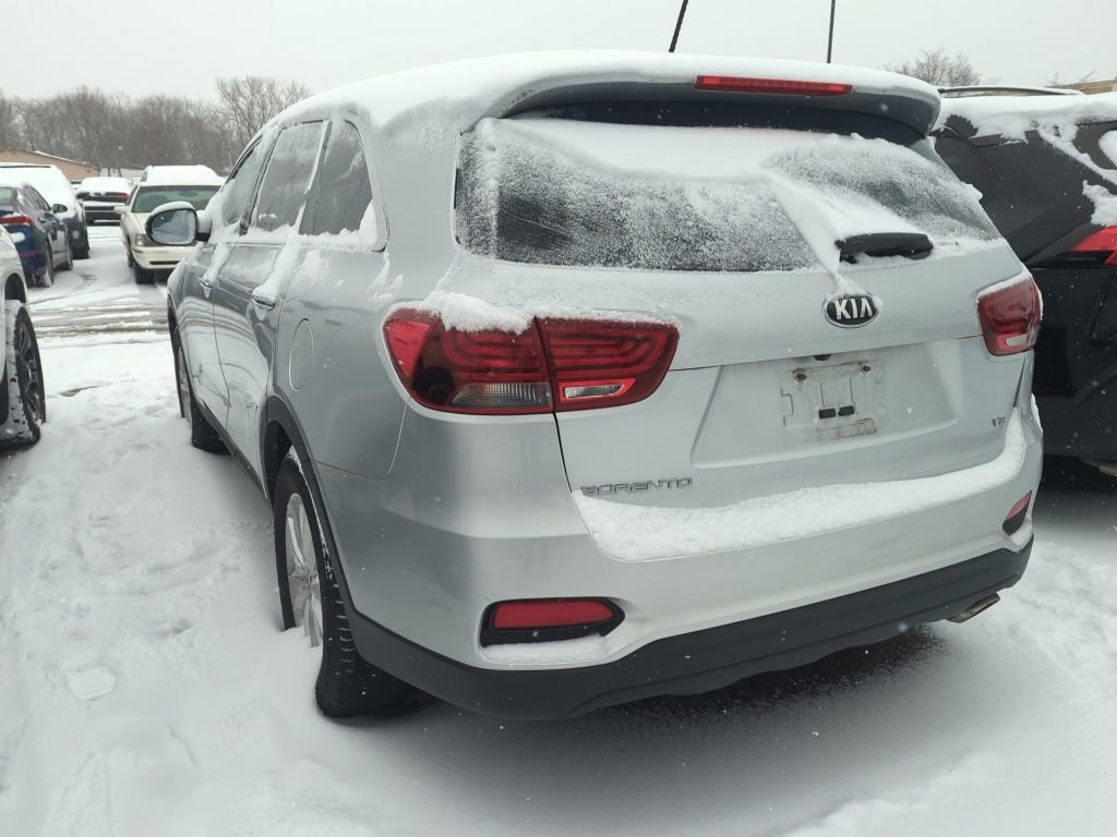Used 2020 Kia Sorento LX image 5