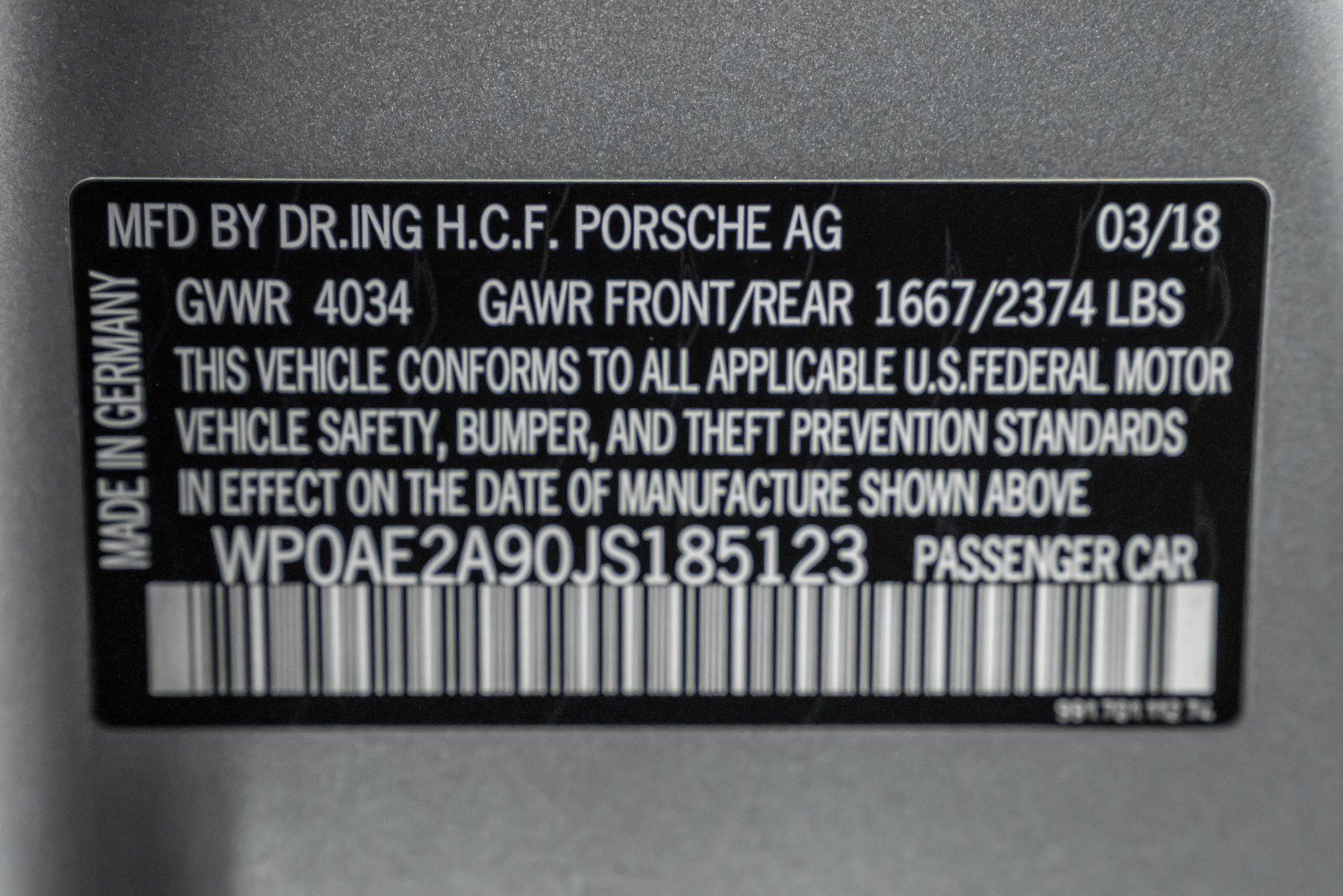 Used 2018 Porsche 911 GT2 RS w/ Weissach Package image 18