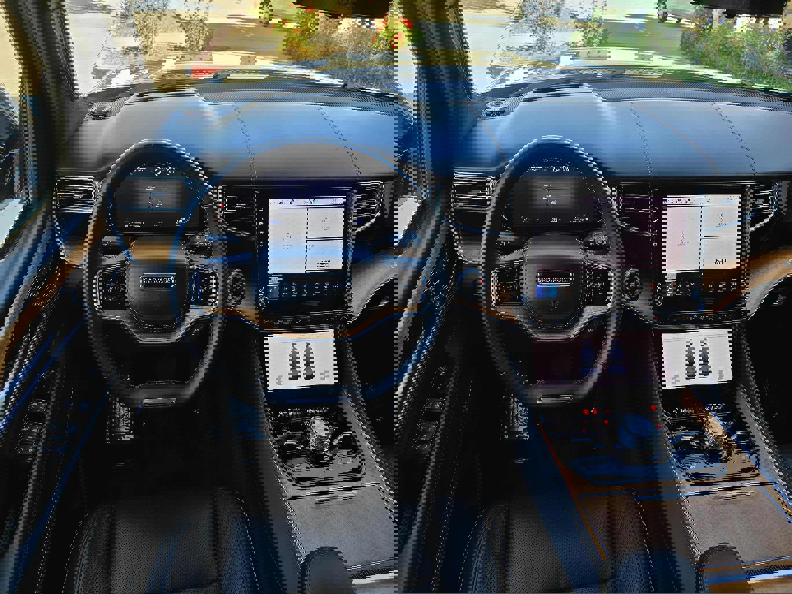 Used 2024 Jeep Grand Wagoneer L Series III image 51