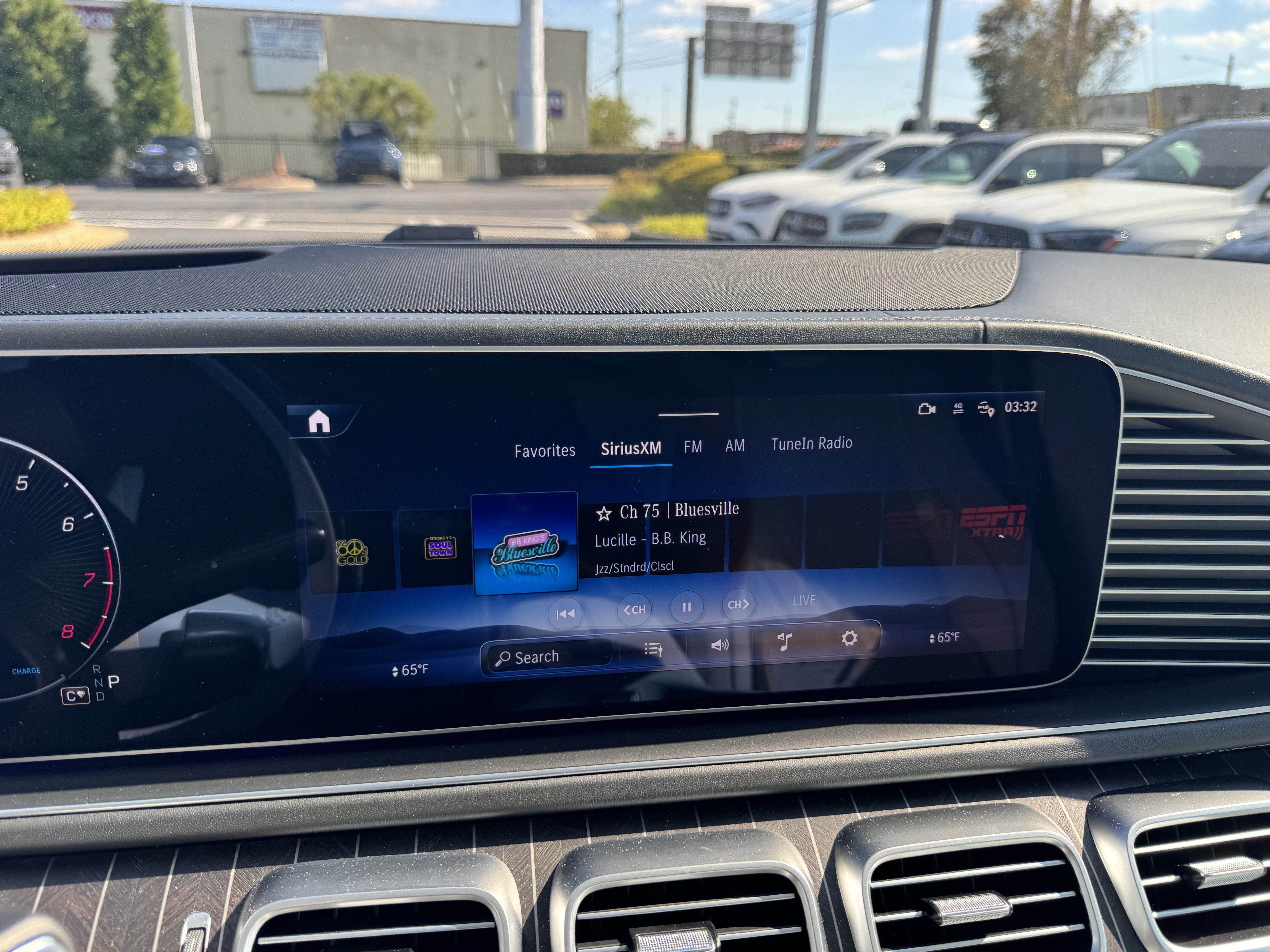 Certified 2025 Mercedes-Benz Maybach GLS 600 4MATIC image 23