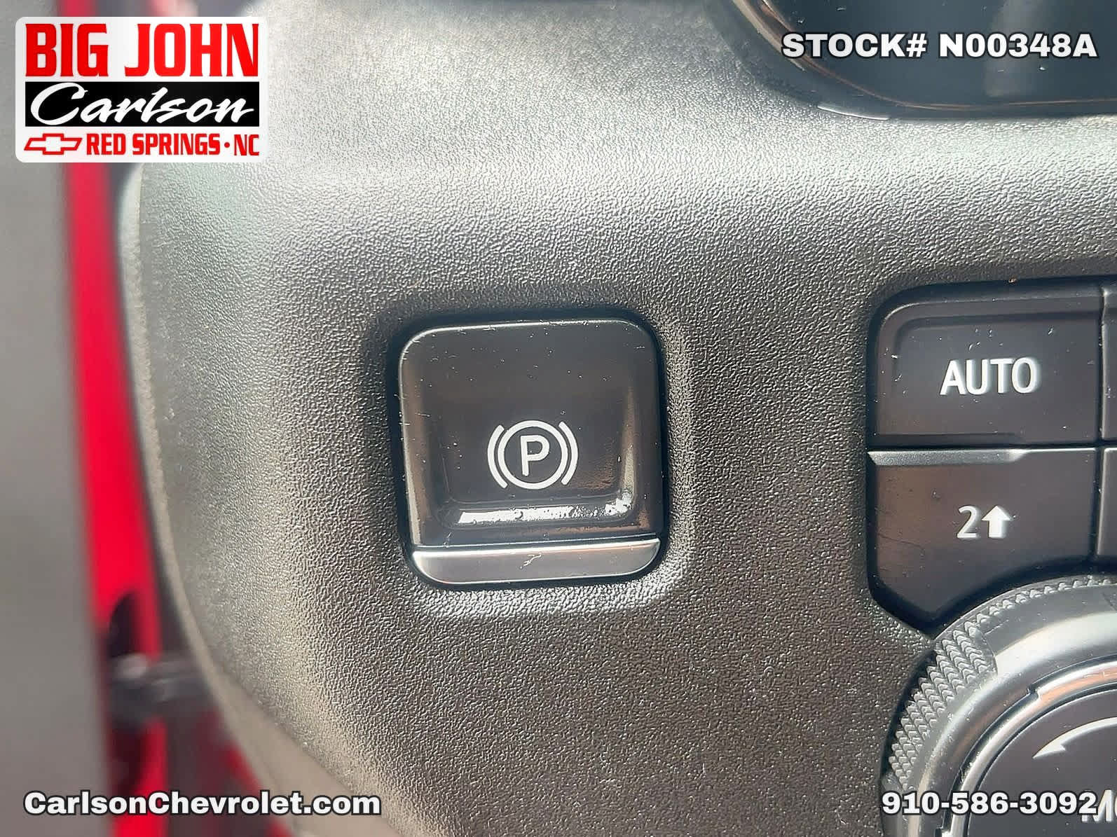 Used 2025 Chevrolet Silverado 1500 LT w/ Z71 Off-Road Package AWD/4WD image 16
