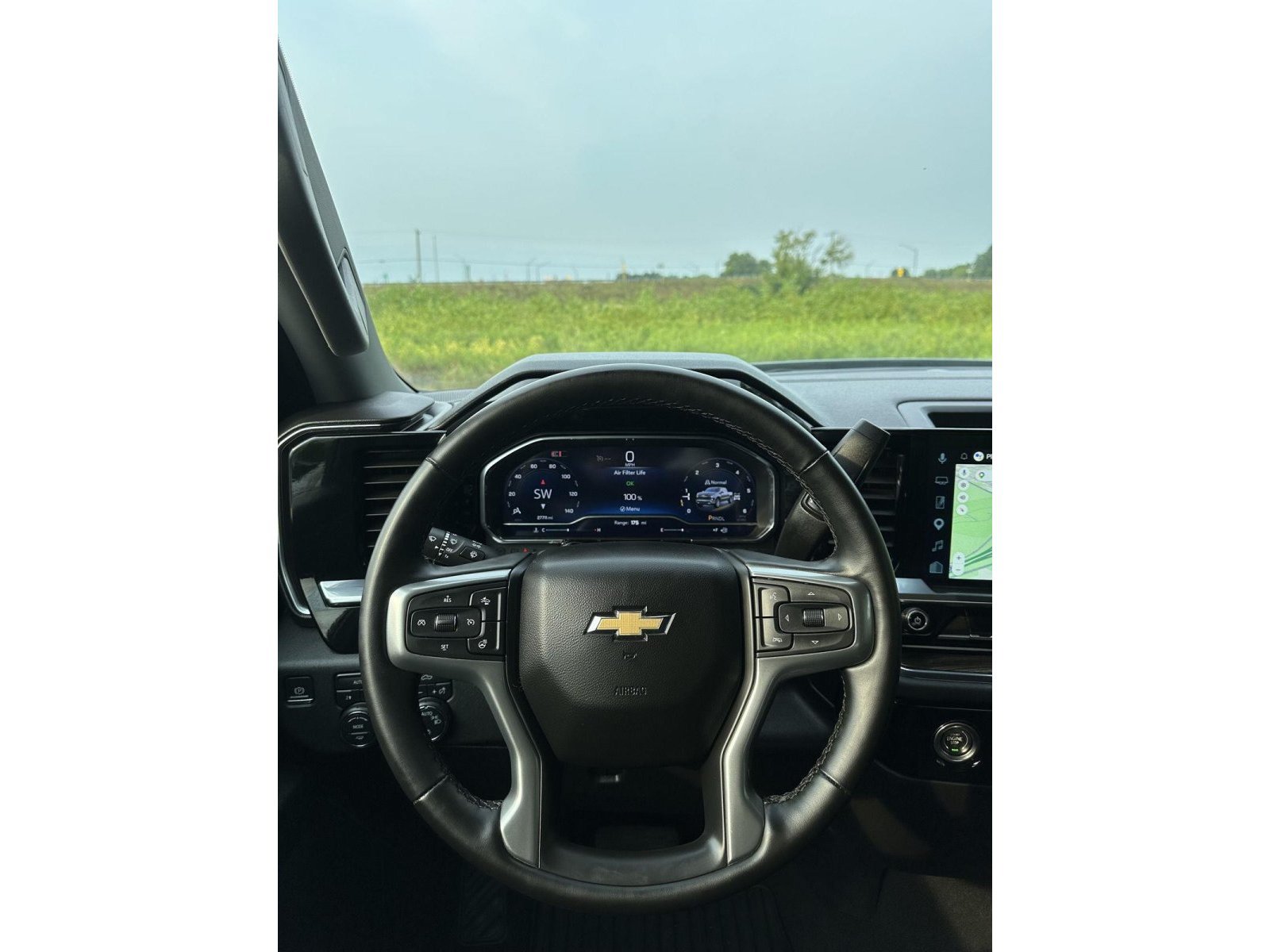 Used 2024 Chevrolet Silverado 1500 LT AWD/4WD image 27