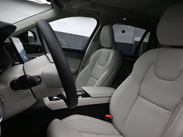 New 2026 Volvo XC90 B6 Ultra w/ Protection Package Premier AWD/4WD image 10