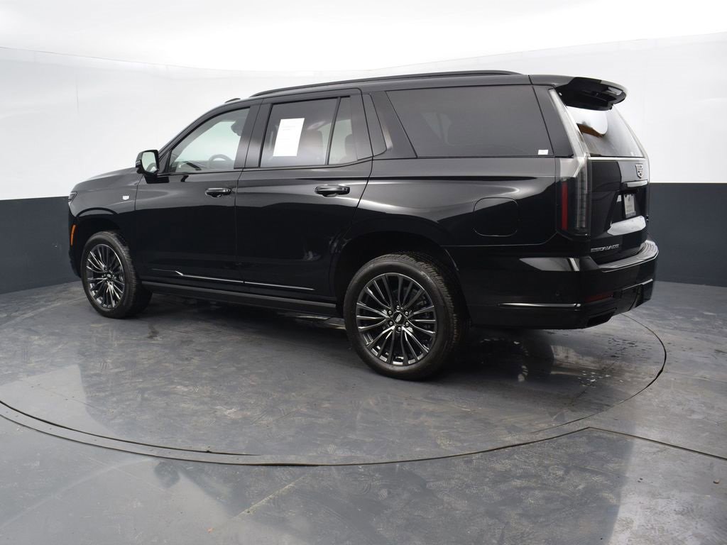 Certified 2025 Cadillac Escalade Sport Platinum w/ LPO, Floor Liner Package image 4