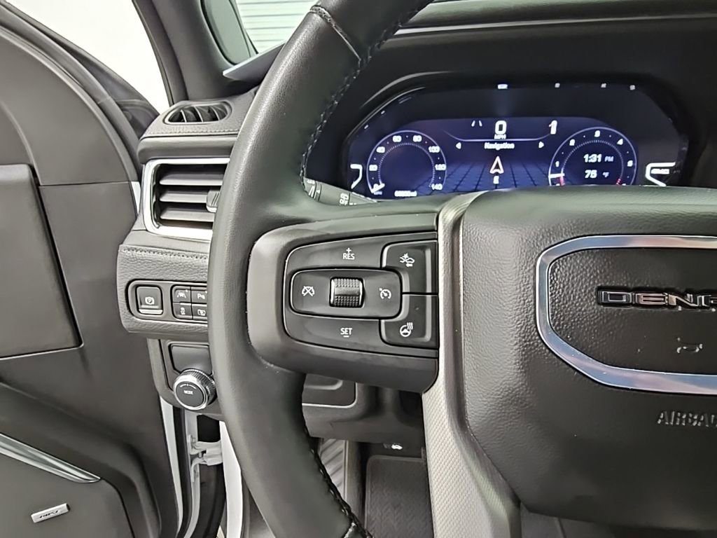 Used 2024 GMC Yukon XL Denali image 27
