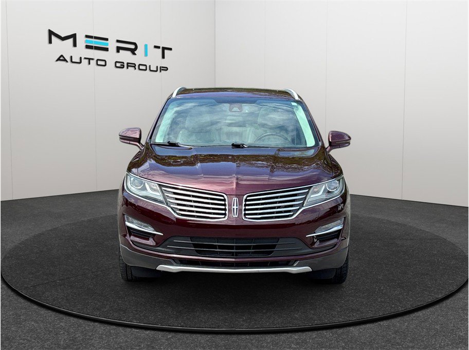 Used 2018 Lincoln MKC Reserve w/ Lincoln MKC Climate Package FWD image 3