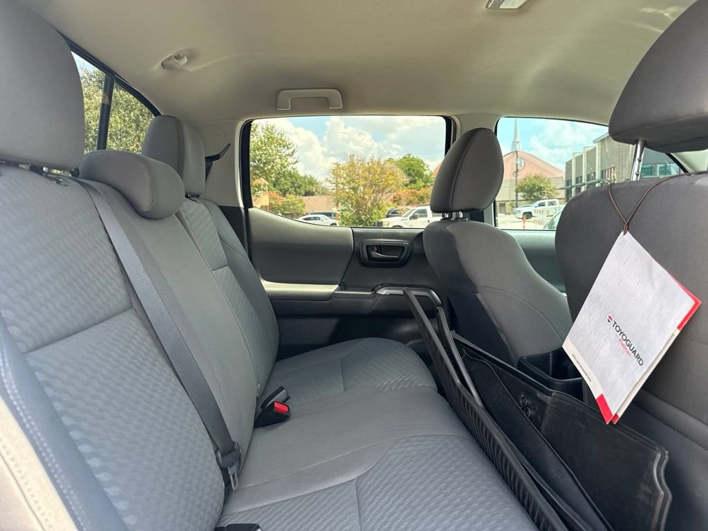 Used 2023 Toyota Tacoma SR5 RWD image 12