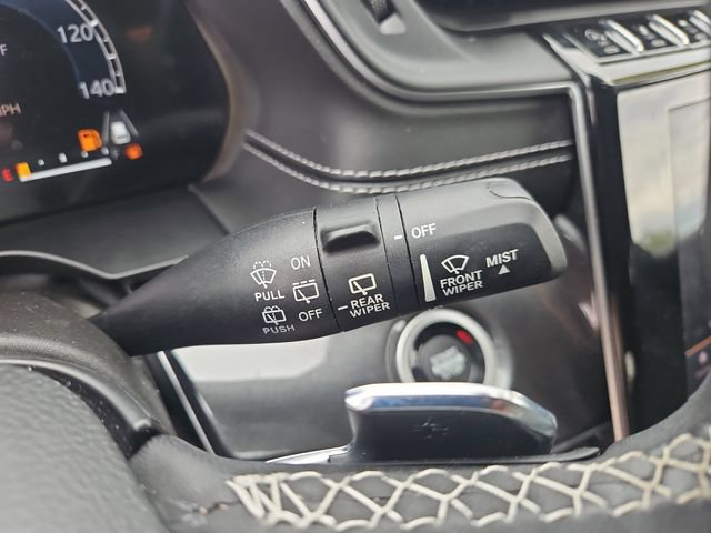 Used 2023 Jeep Grand Cherokee L Laredo RWD image 24