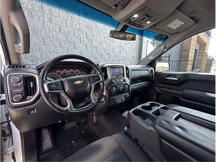 Used 2020 Chevrolet Silverado 1500 LT w/ All-Star Edition AWD/4WD image 2