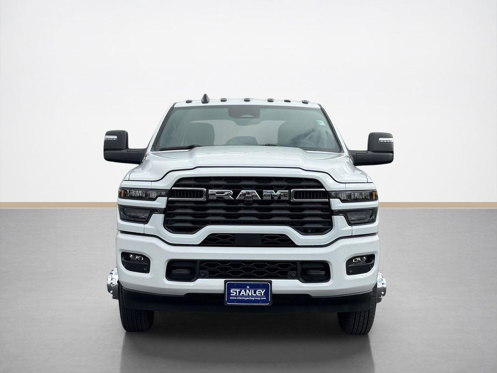 New 2026 RAM 3500 Lone Star AWD/4WD image 2