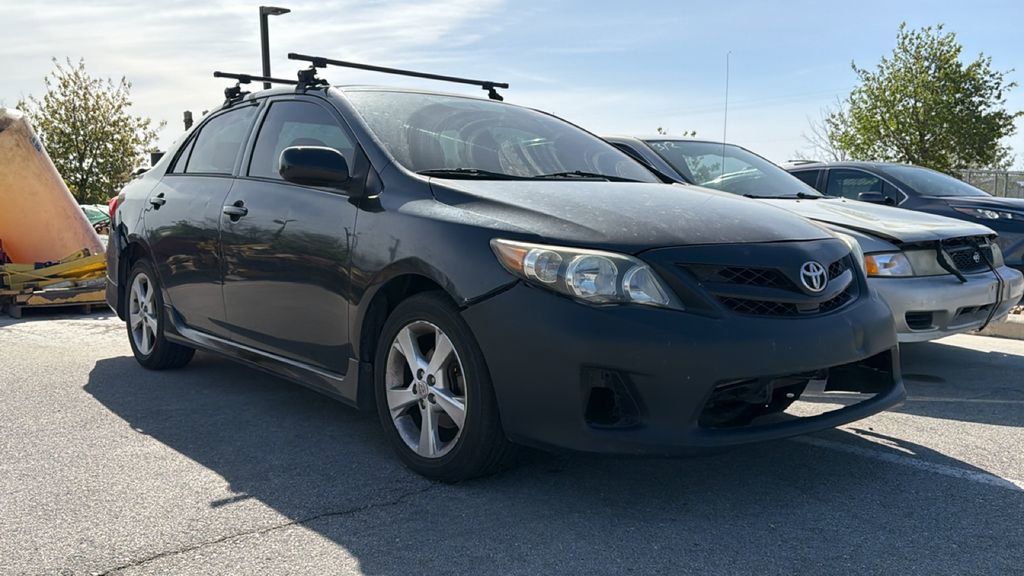 Used 2013 Toyota Corolla S image 3