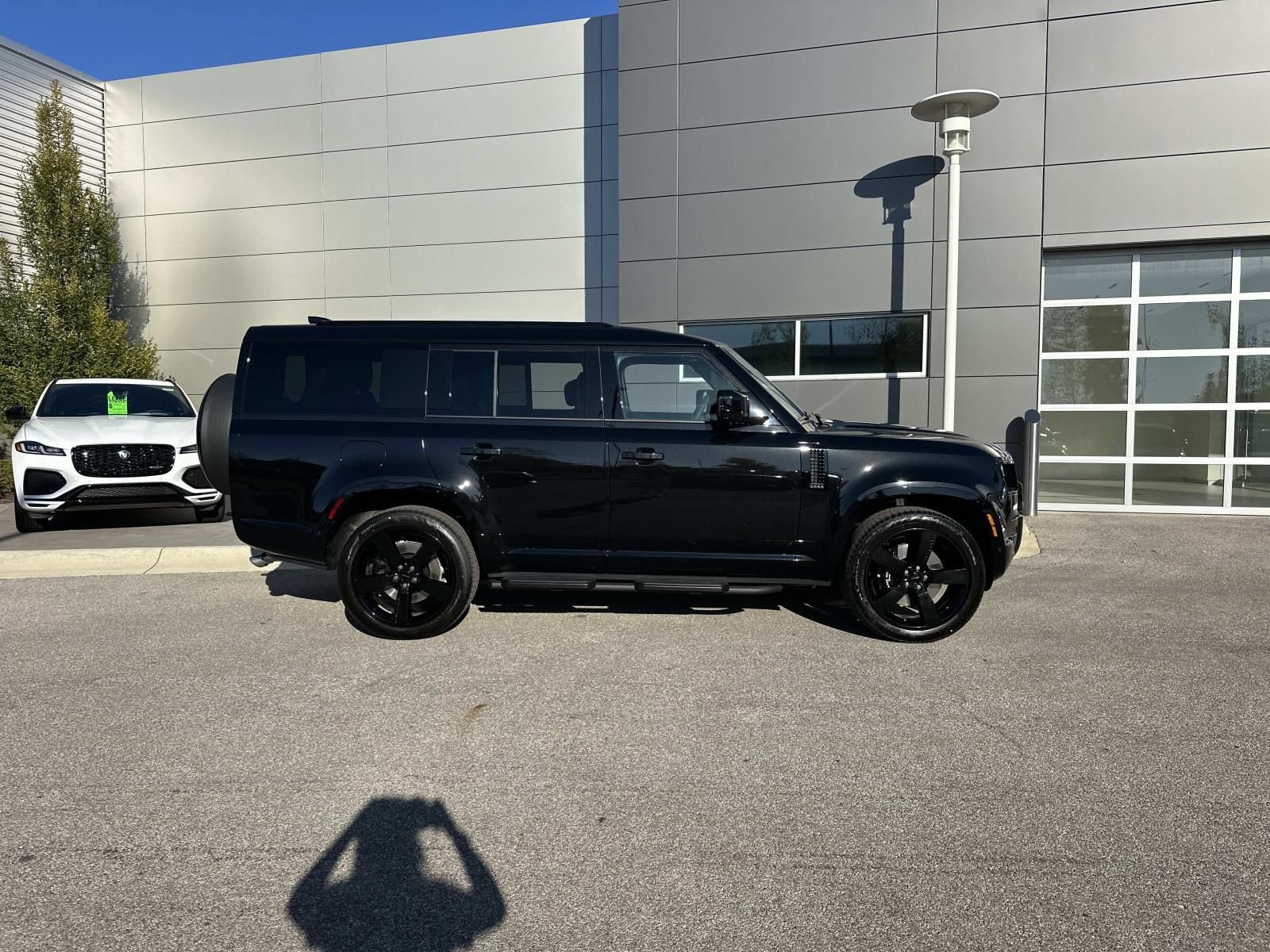 New 2026 Land Rover Defender 130 V8 image 4