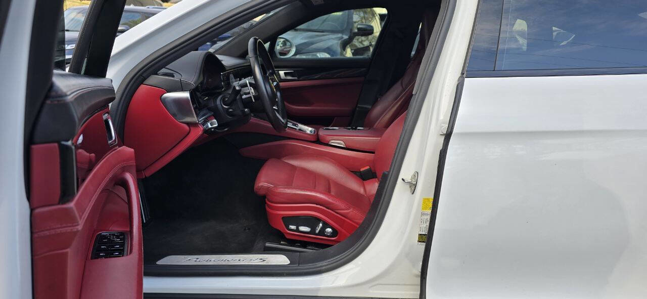Used 2021 Porsche Panamera 4S image 14