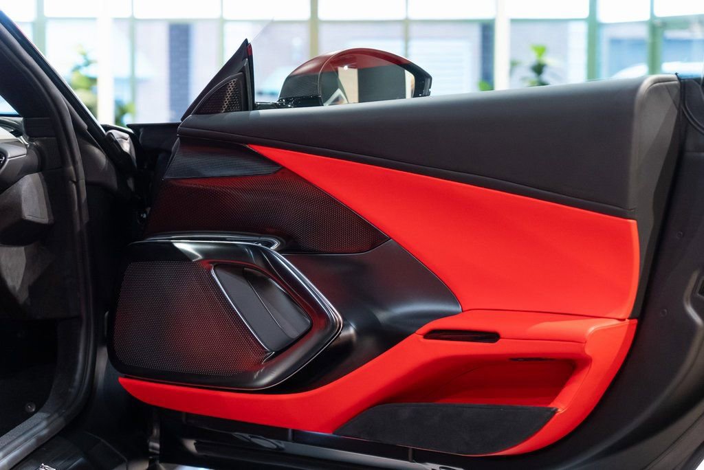 Used 2025 Ferrari 12Cilindri image 40