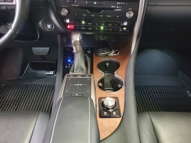 Certified 2022 Lexus RX 350L Premium w/ Premium Package AWD/4WD image 22