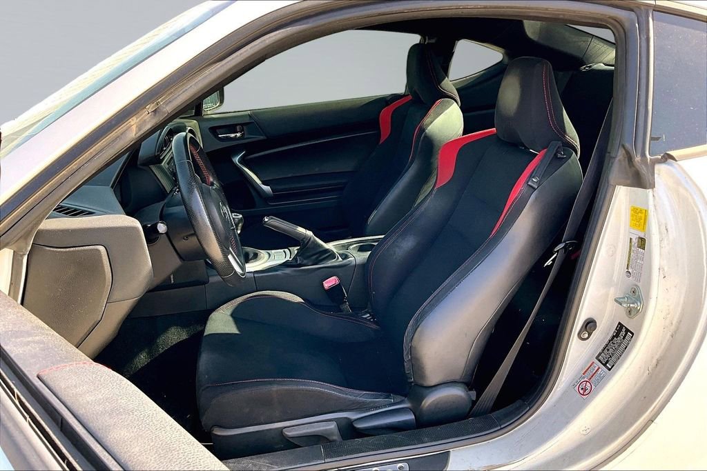 Used 2013 Scion FR-S image 3