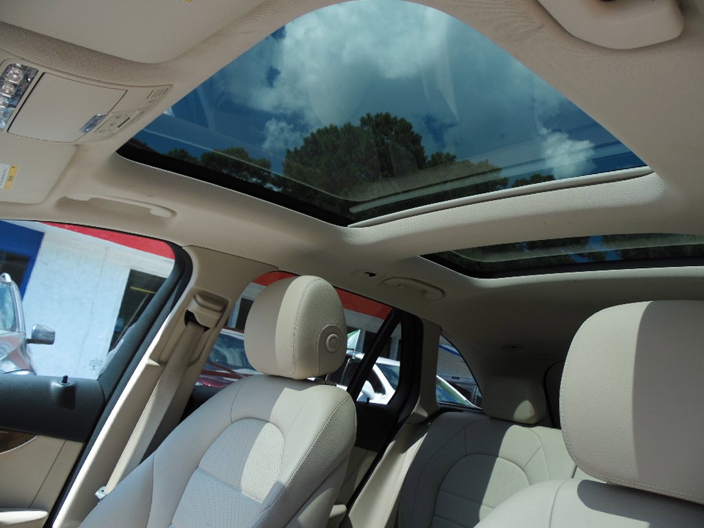 Used 2017 Mercedes-Benz GLC 300 image 11