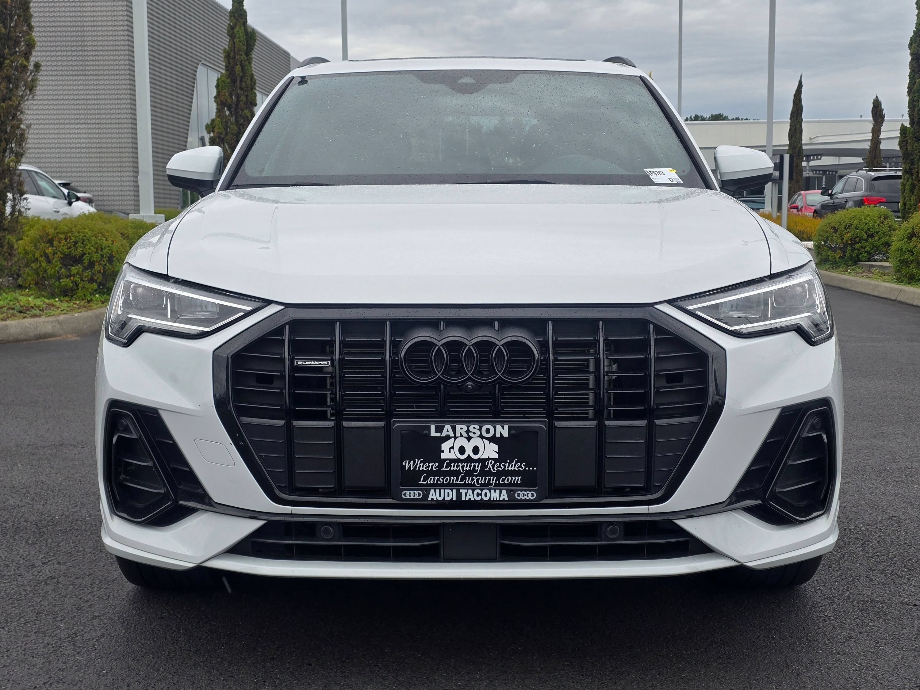 Used 2023 Audi Q3 2.0T Premium Plus w/ Premium Plus Package AWD/4WD image 8
