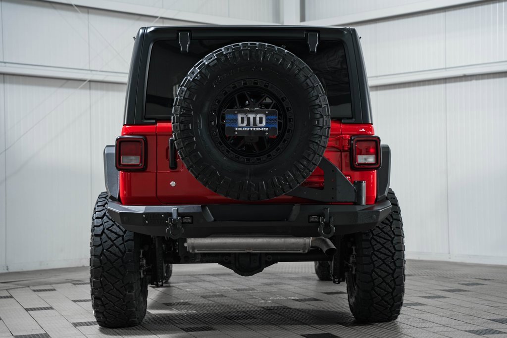 Used 2024 Jeep Wrangler Sport image 7
