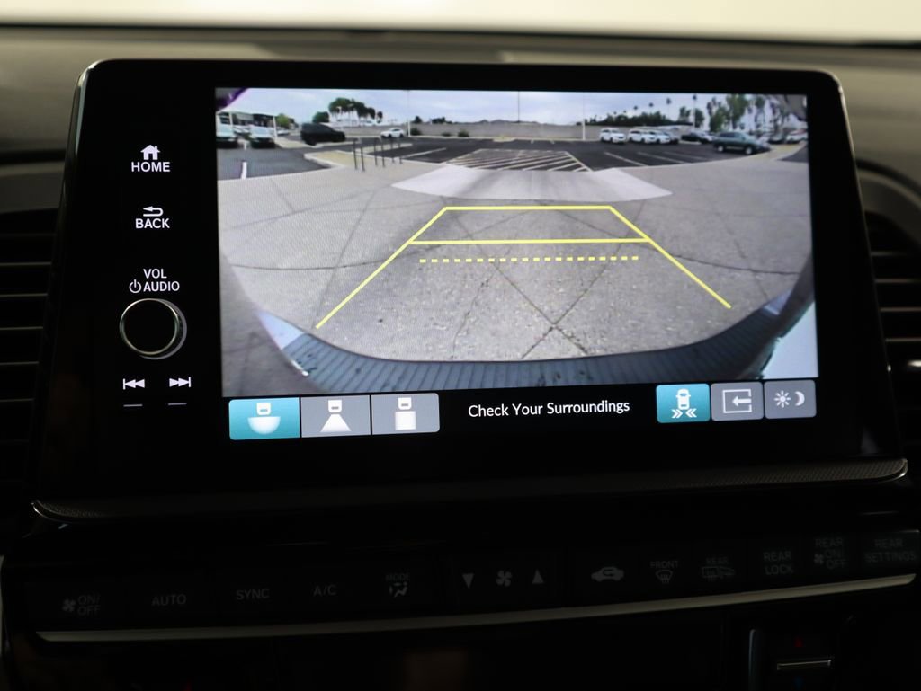 New 2026 Honda Odyssey Touring image 15