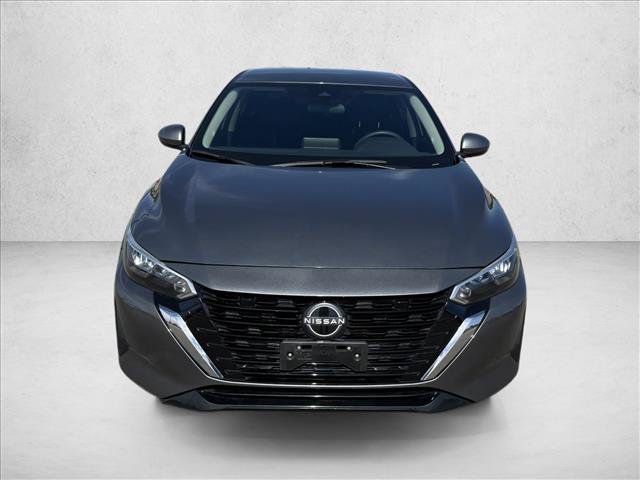 Used 2024 Nissan Sentra SV FWD image 2