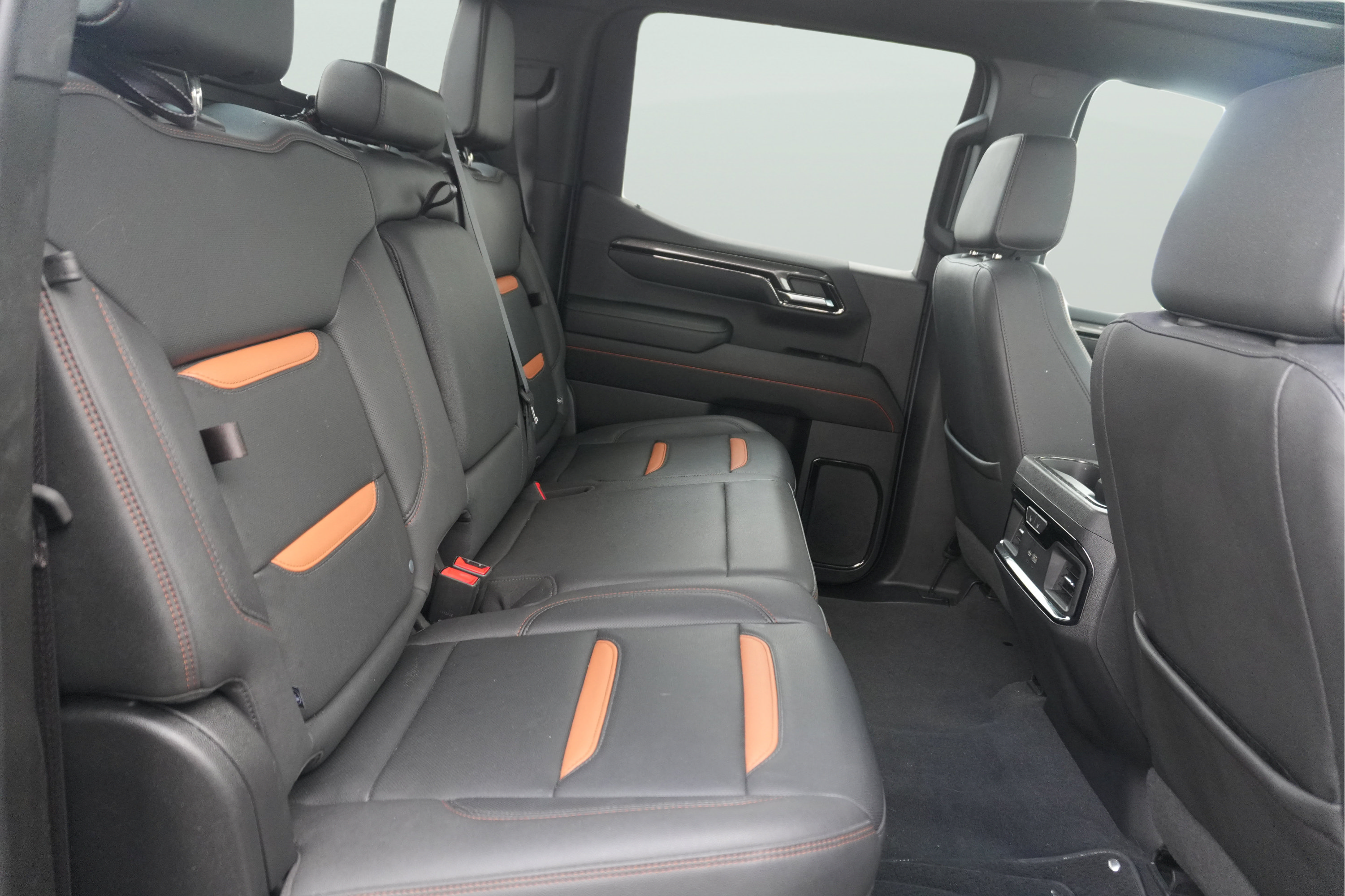 Used 2023 GMC Sierra 1500 AT4 AWD/4WD image 25
