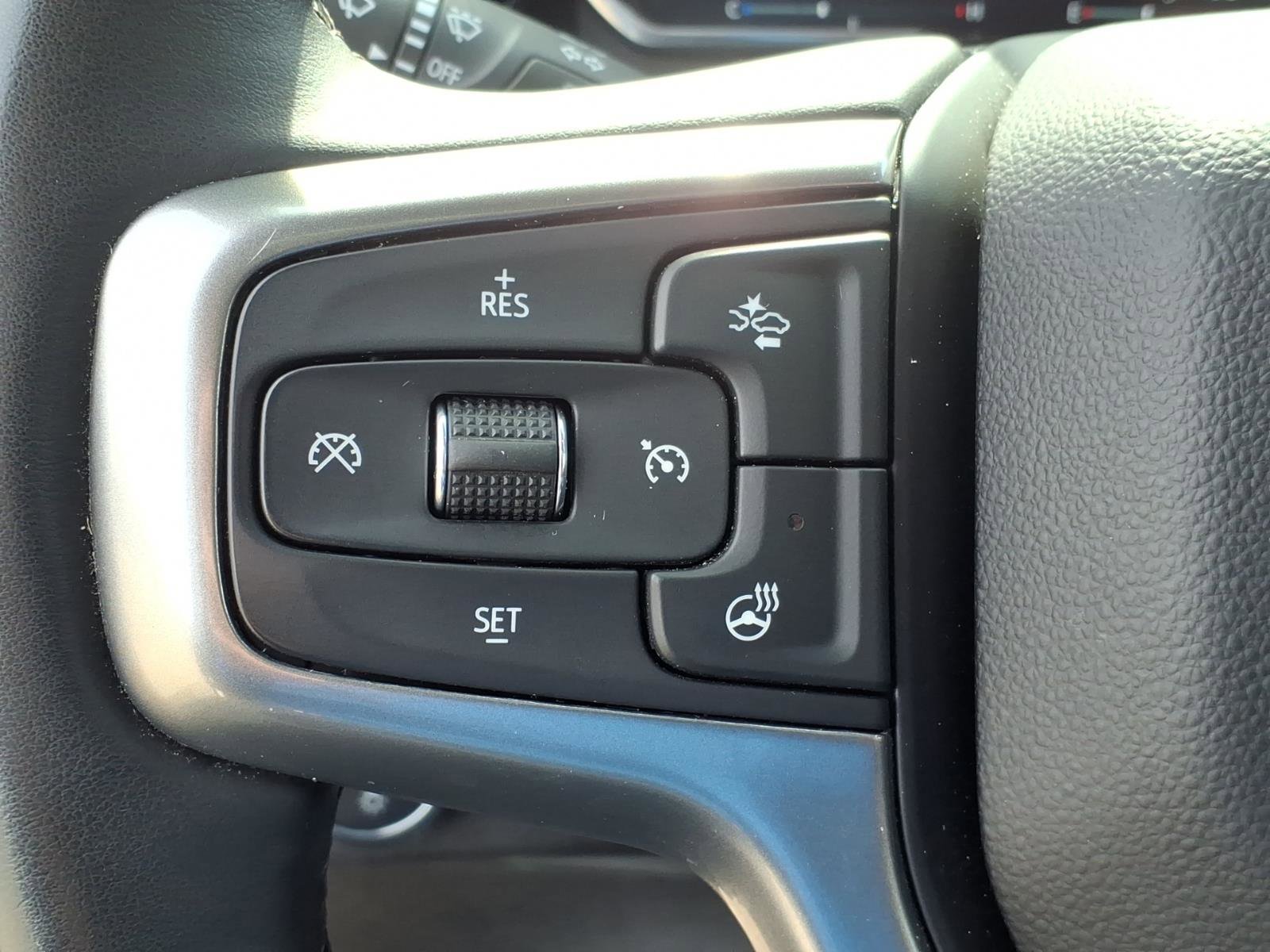 Used 2024 Chevrolet Silverado 1500 LT image 20