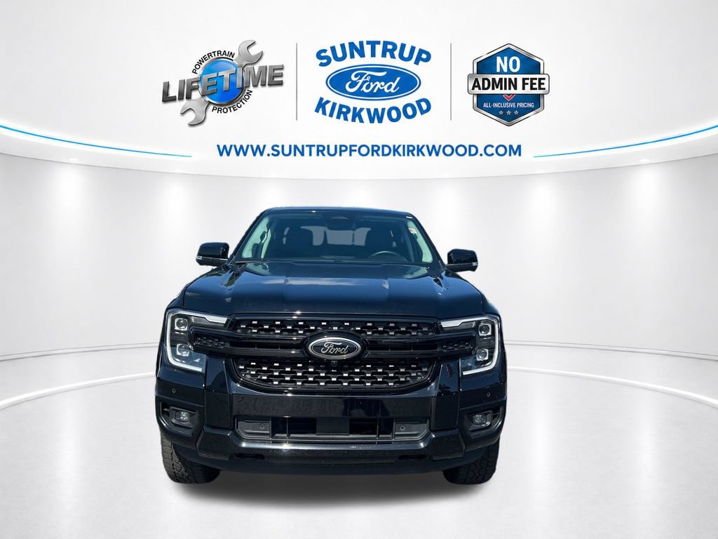 Used 2025 Ford Ranger Lariat w/ Black Appearance Package AWD/4WD image 10