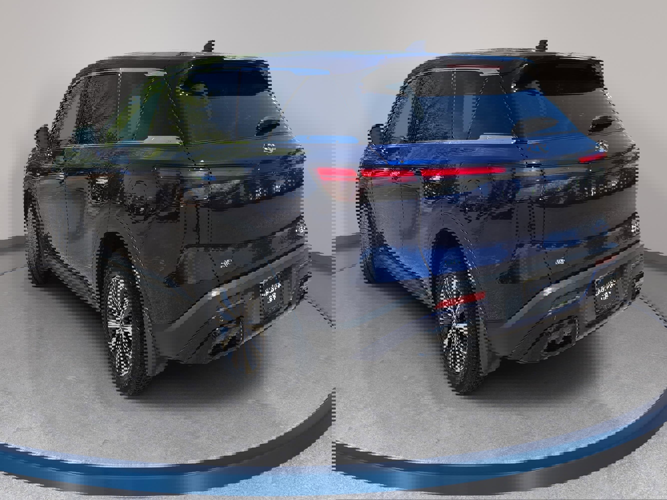 Used 2024 INFINITI QX60 Pure image 7