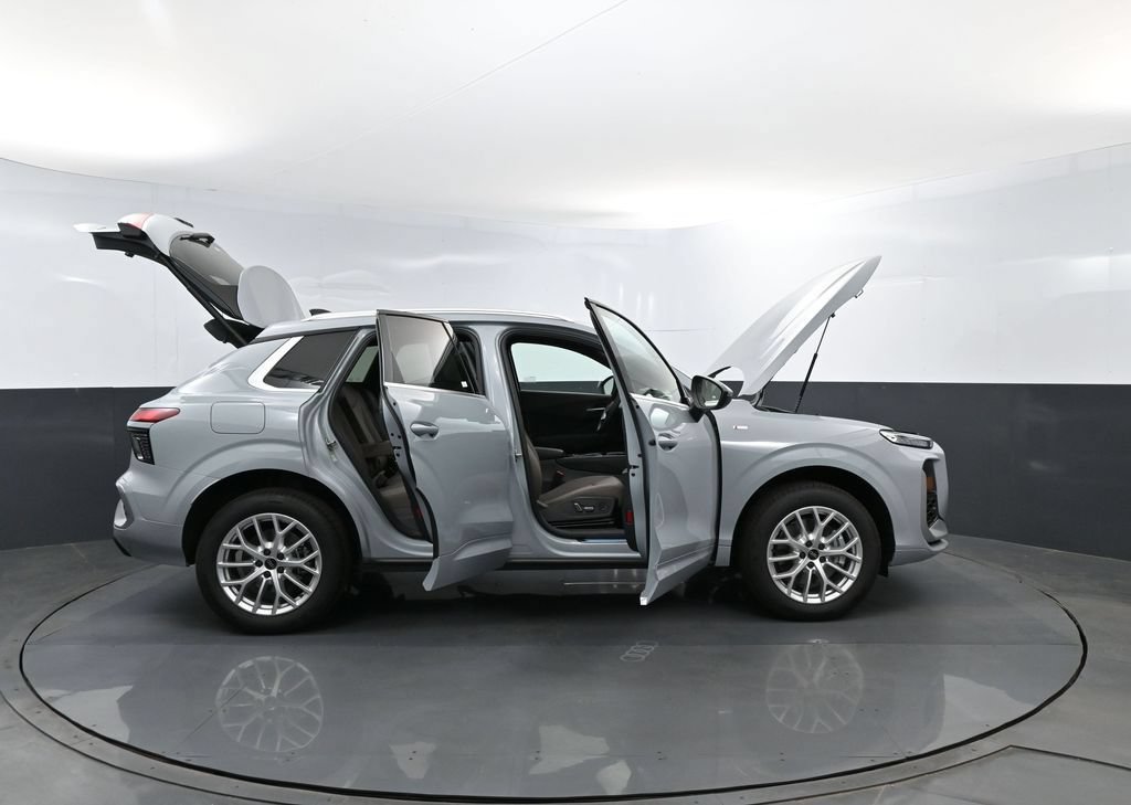 New 2026 Audi Q3 quattro 2.0T AWD/4WD image 30