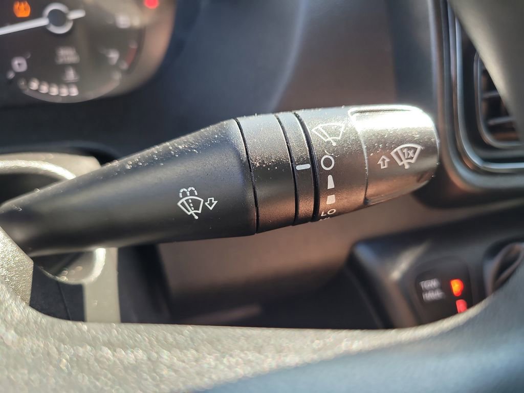 Used 2025 RAM ProMaster 2500 w/ Convenience Group image 27