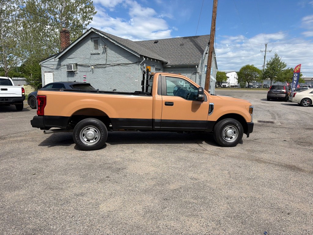 Used 2018 Ford F250 XL w/ Power Equipment Group RWD image 7