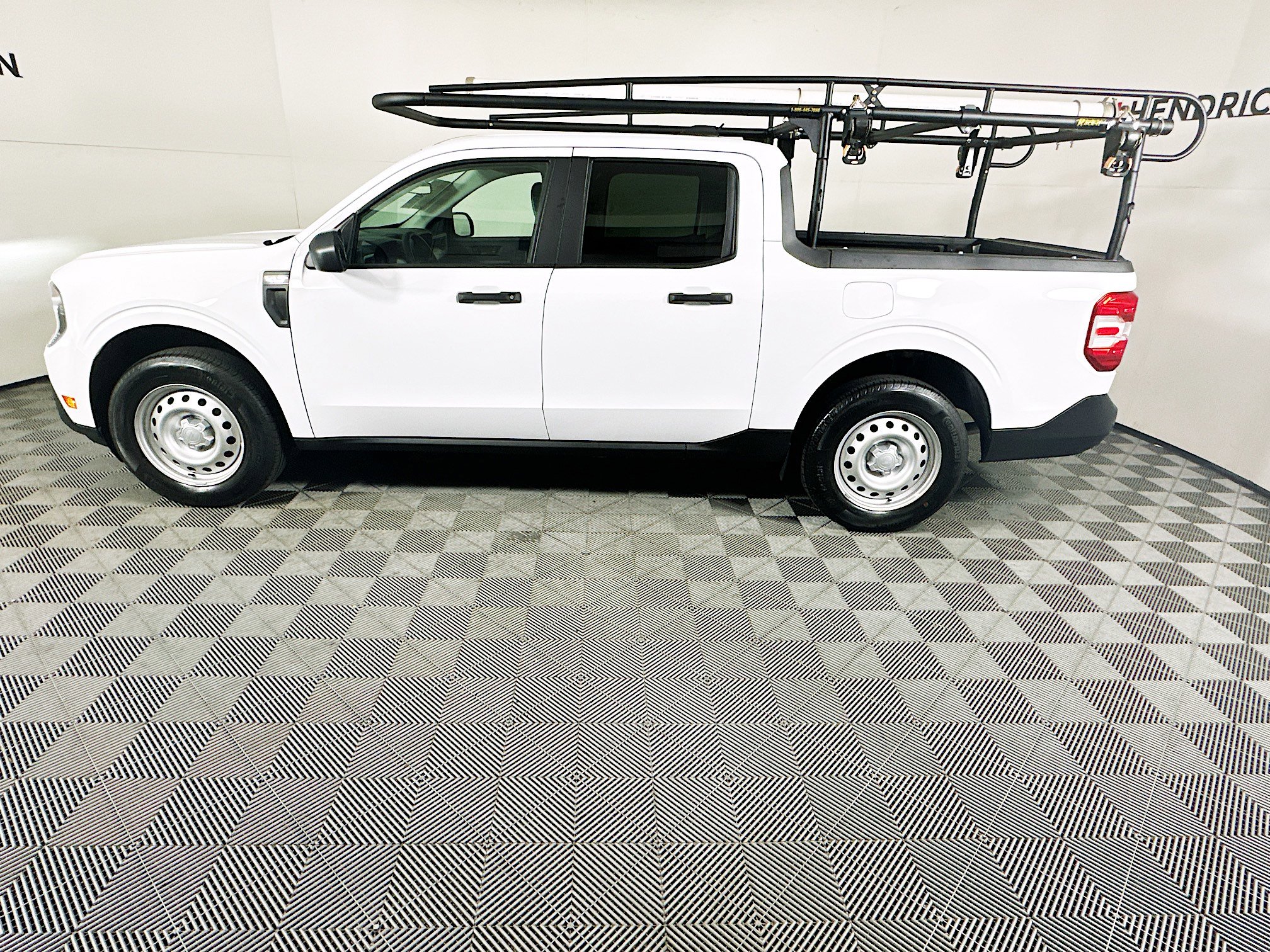 Used 2025 Ford Maverick XLT w/ Equipment Group 302A image 6