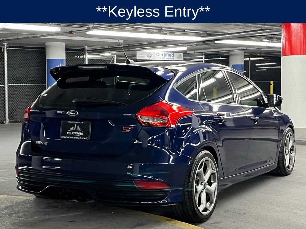 Used 2016 Ford Focus ST image 6