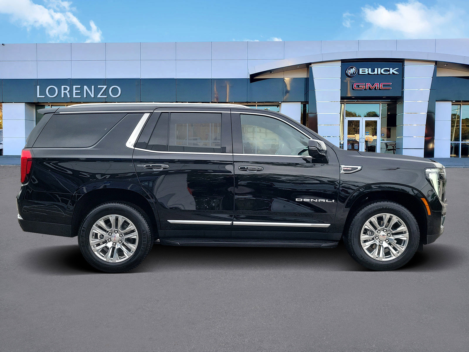 Used 2025 GMC Yukon Denali image 4