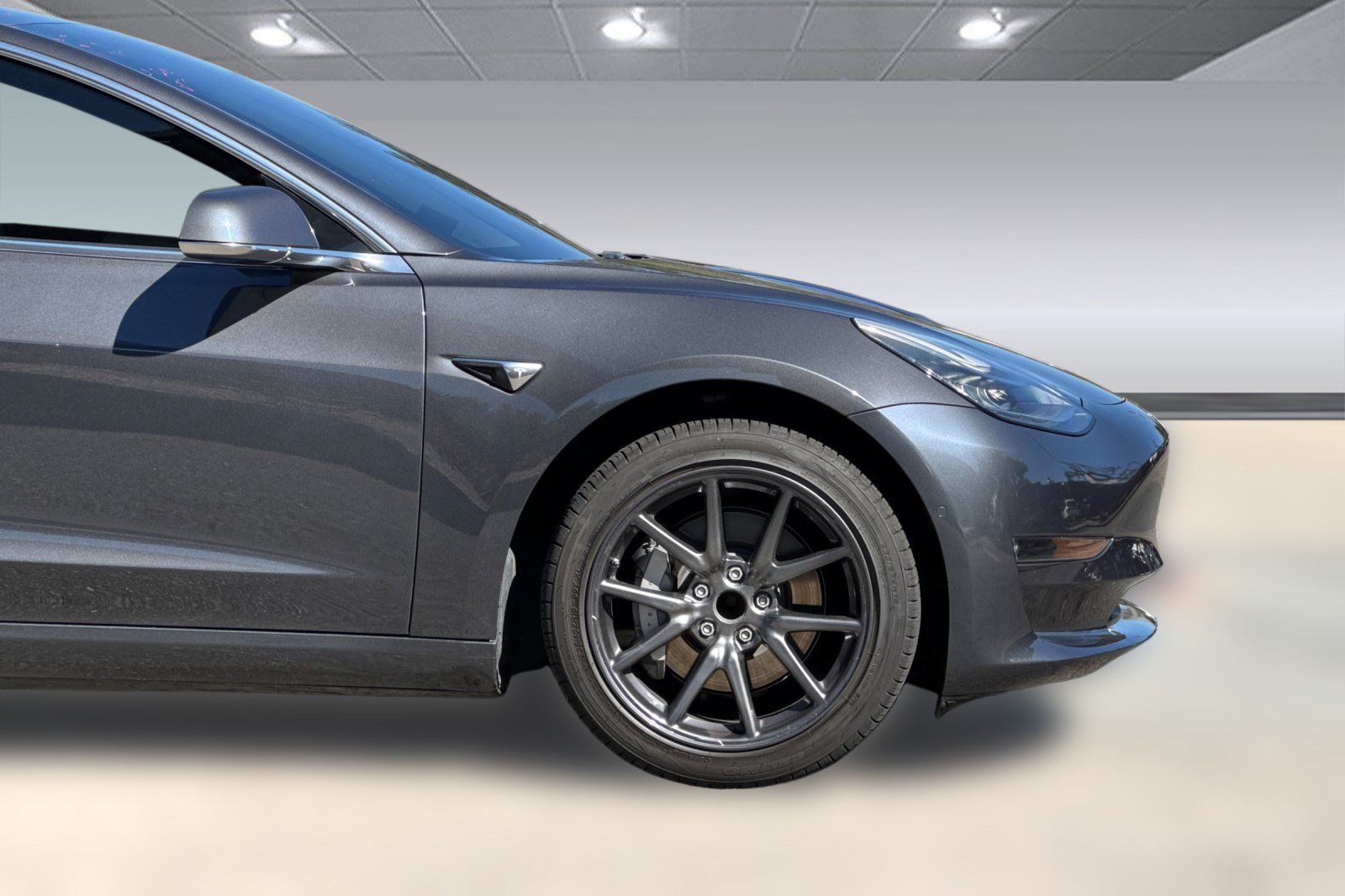 Used 2018 Tesla Model 3 Long Range RWD image 34