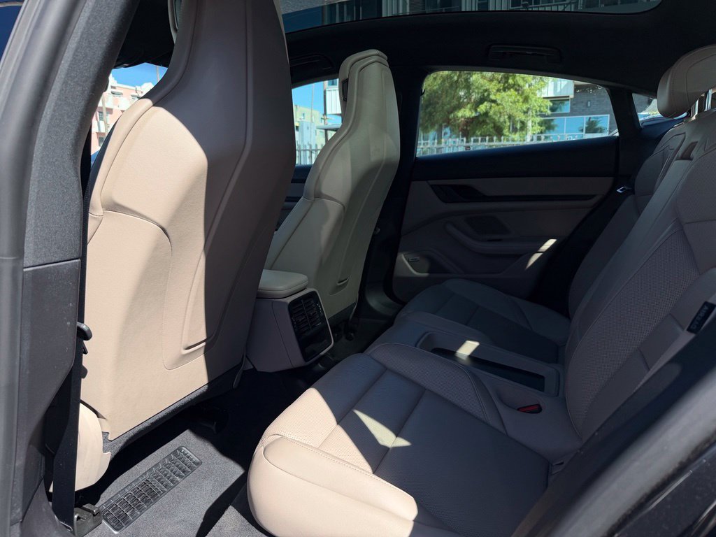 Used 2022 Porsche Taycan RWD image 43