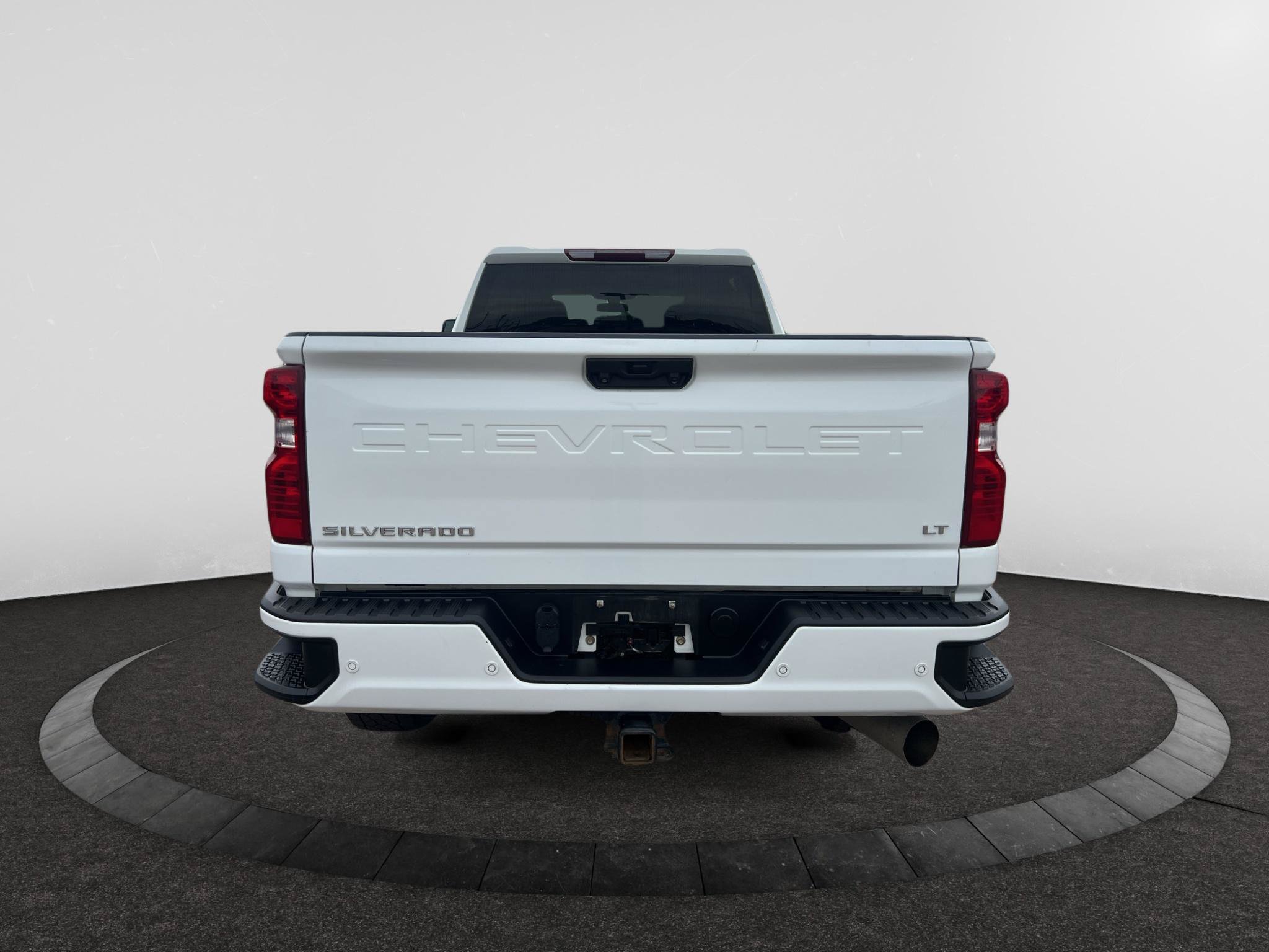 Used 2021 Chevrolet Silverado 2500 LT AWD/4WD image 10