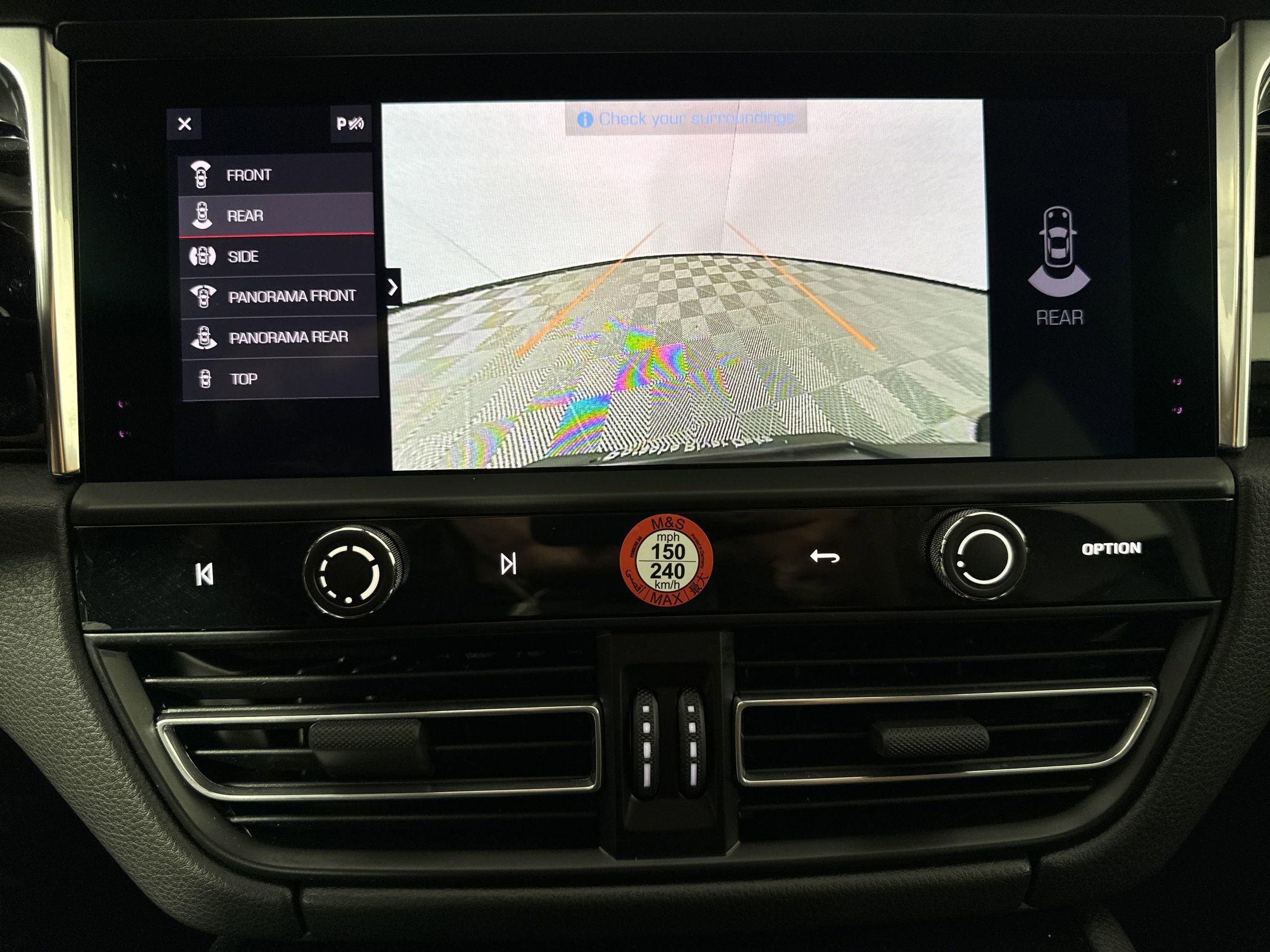 Certified 2025 Porsche Macan image 25