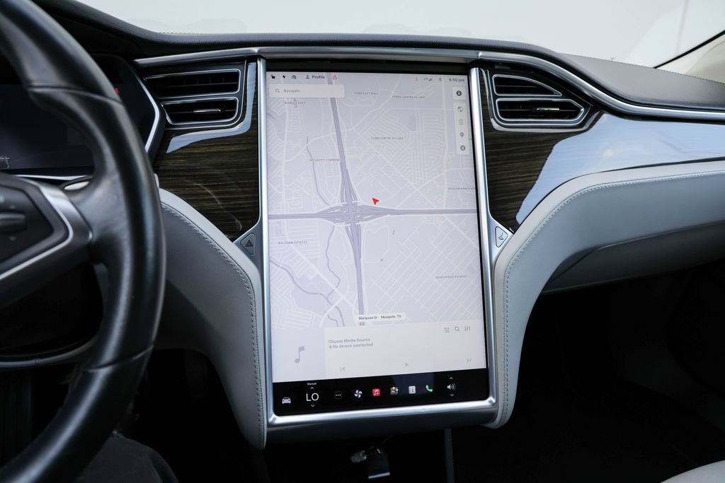 Used 2014 Tesla Model S RWD image 8