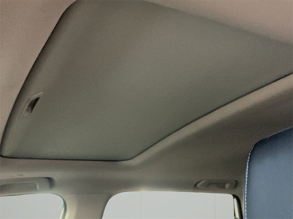 Used 2023 Honda CR-V EX-L image 17