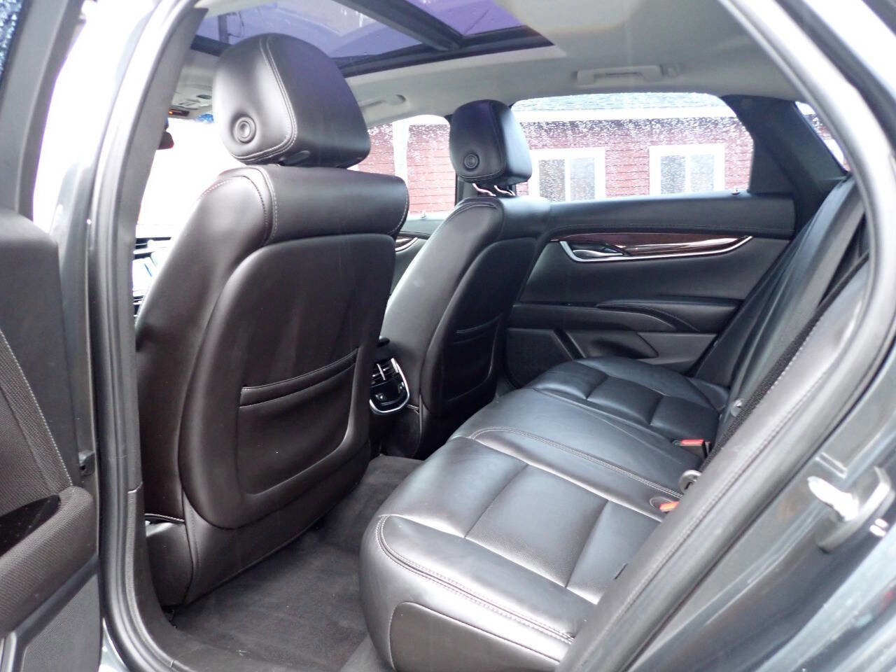 Used 2016 Cadillac XTS Luxury w/ Driver Awareness Package image 9