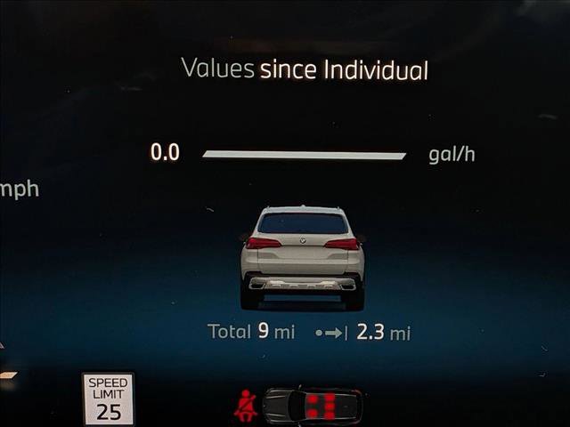 Used 2026 BMW X5 sDrive40i image 10