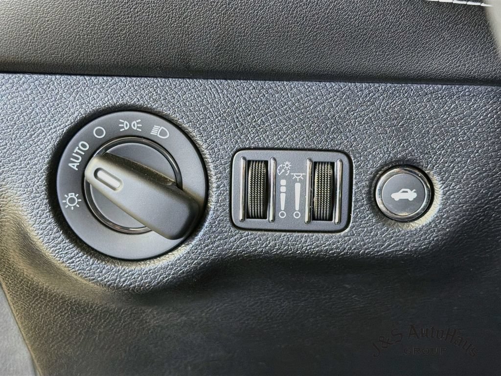 Used 2022 Dodge Challenger SRT Hellcat RWD image 10